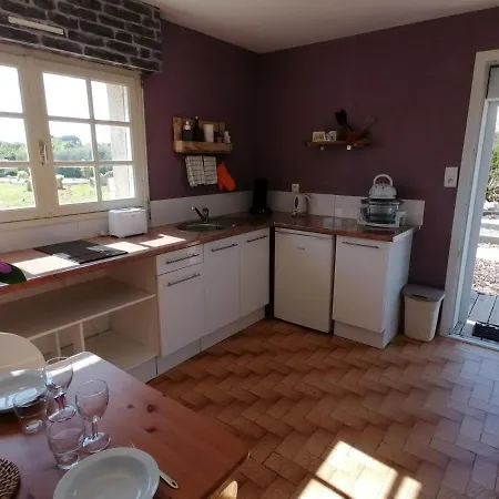 2 Pers Proche Avec Jardin Lejlighed